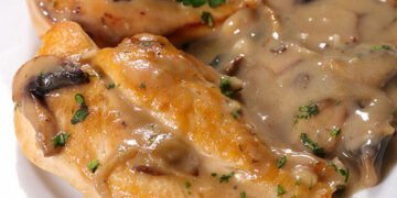 Sauté de poulet au paprika et à la crème fraîche